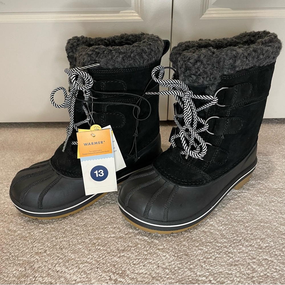 Cat & Jack kids Black and Gray Winter snow Boots size 13 - Picture 3 of 8